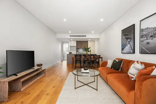 B104/5-7 Telegraph Road, Pymble Sold by Chan Yahl