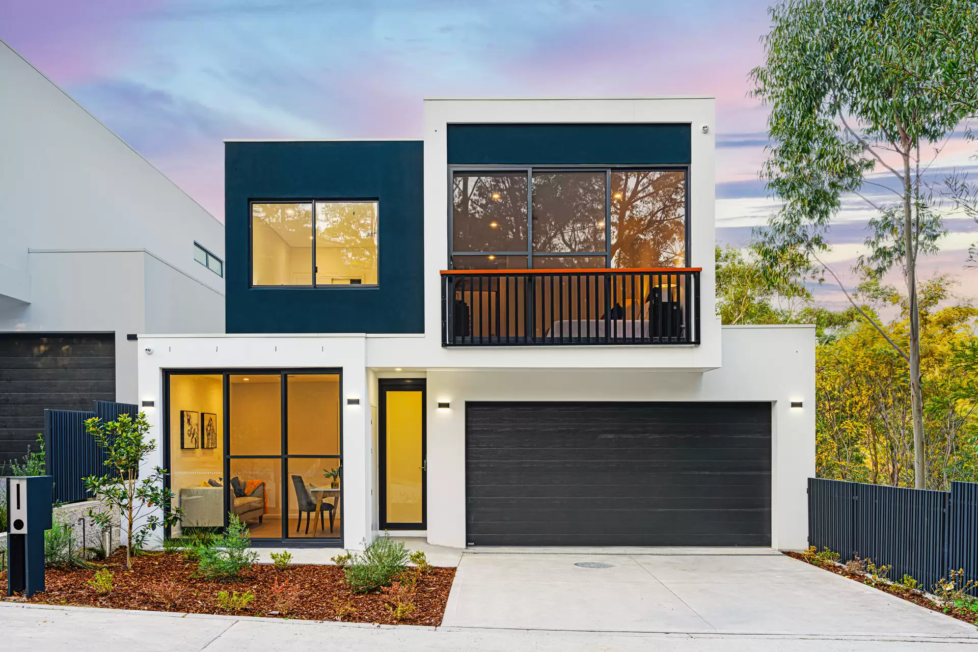 19 Burton Place, Lindfield Sold by Chan Yahl - image 1