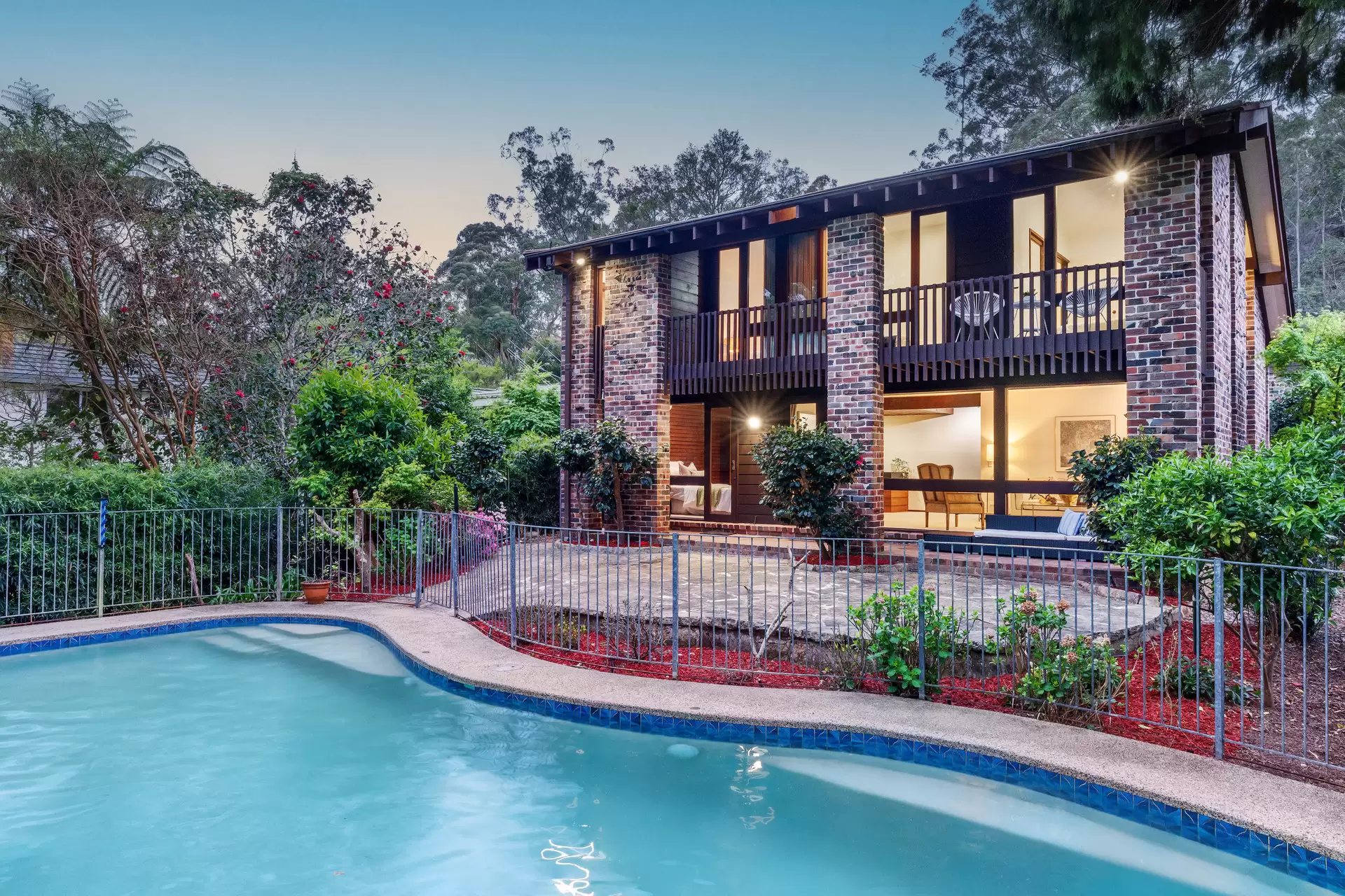 74 Rosebery Road
