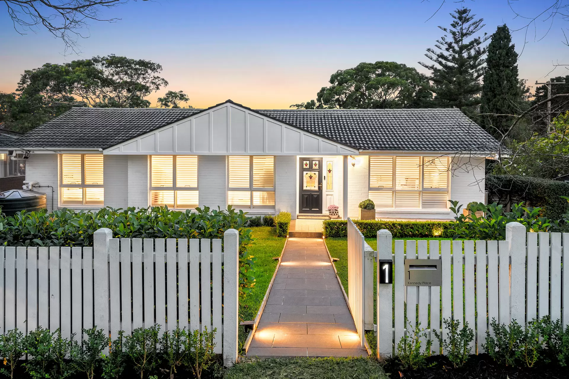 1 Kennedy Place, St Ives Sold by Chan Yahl - image 1
