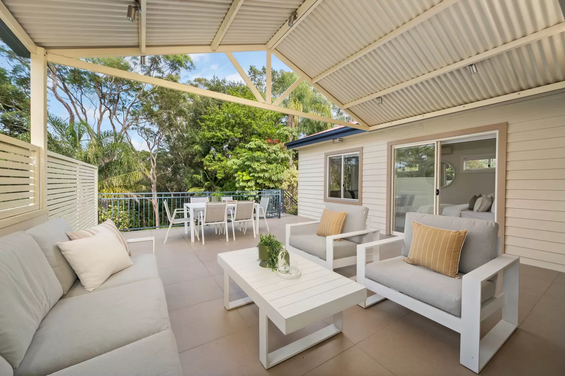 19 Catherine Street, St Ives Sold by Chan Yahl - image 1