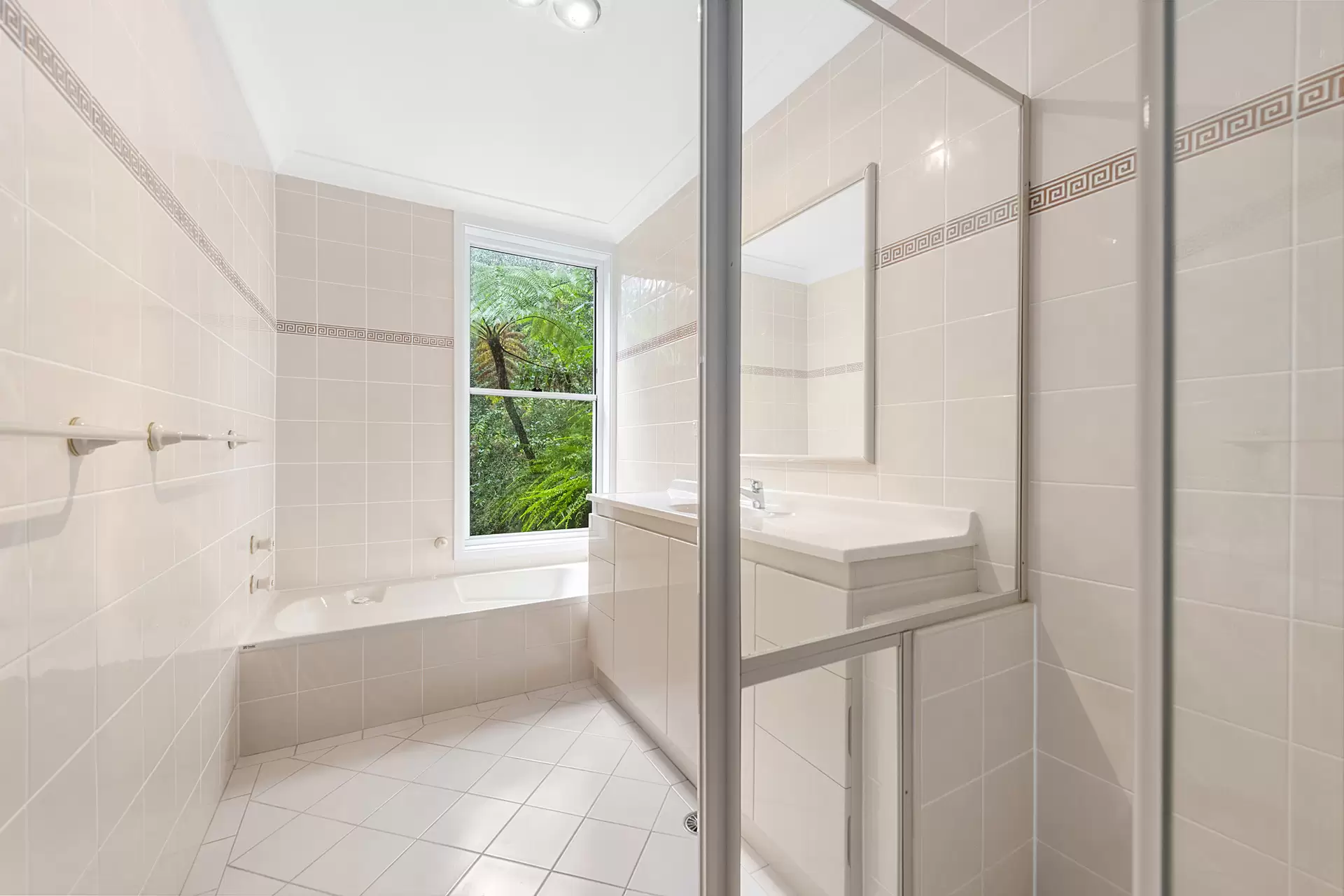 12 Whitehaven St, St Ives Leased by Chan Yahl - image 6