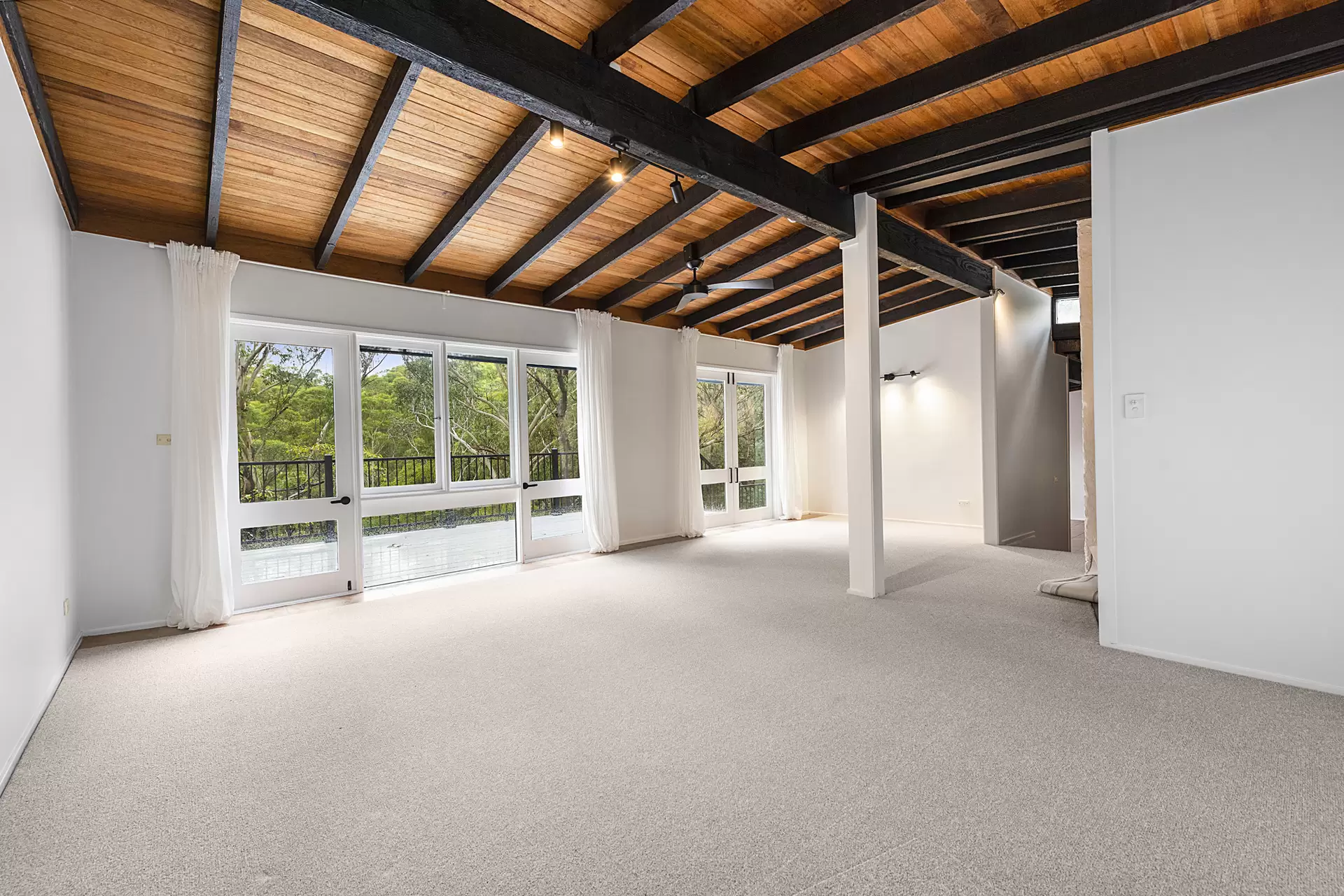 12 Whitehaven St, St Ives Leased by Chan Yahl - image 3
