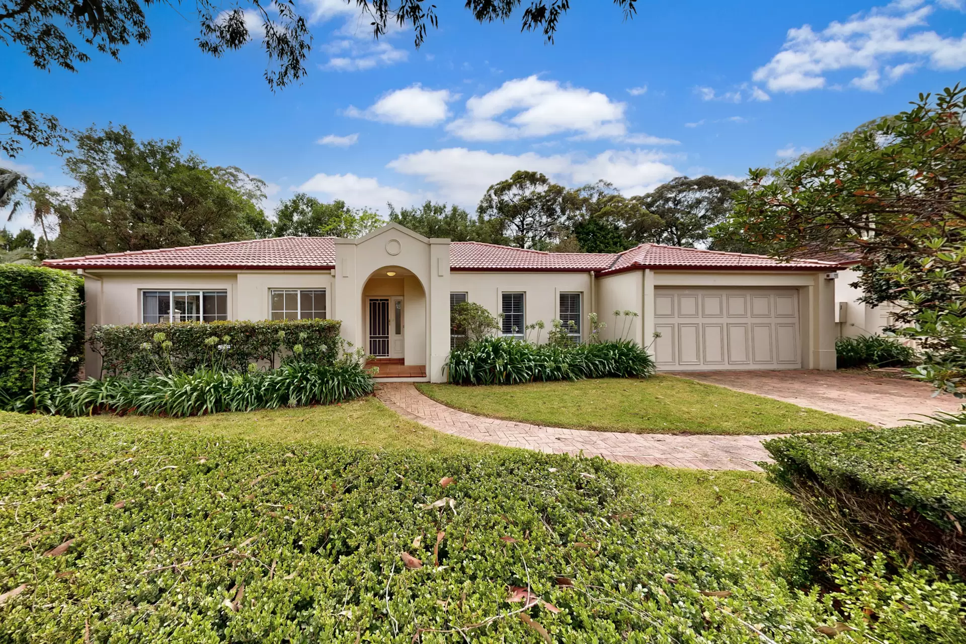 2 Hillcrest Drive, St Ives Leased by Chan Yahl - image 1