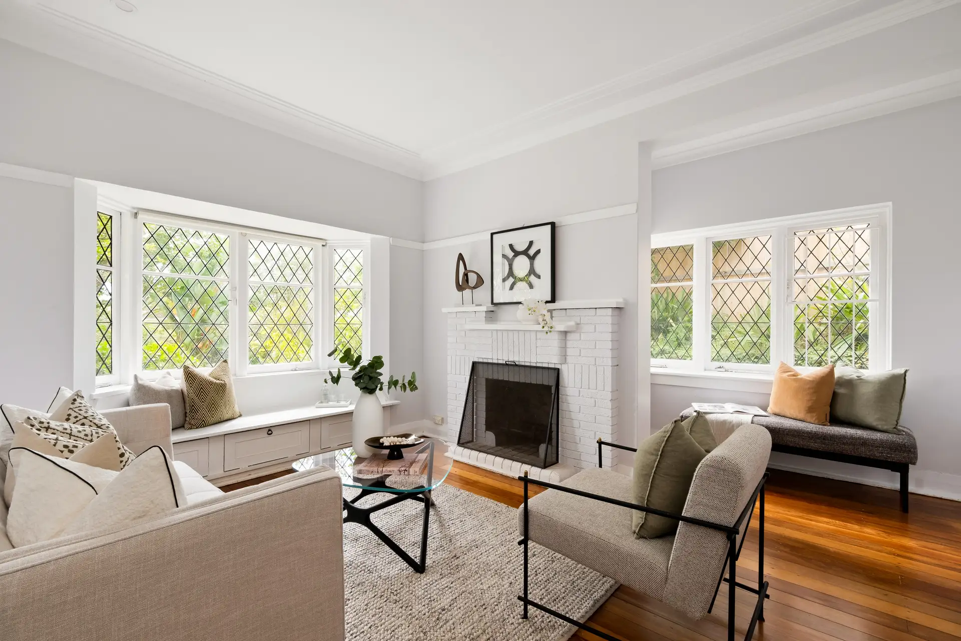 114 Bent Street, Lindfield Sold by Chan Yahl - image 2