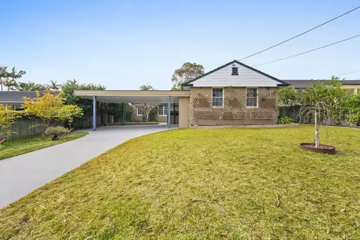 3 Brallas Avenue, St Ives Sold by Chan Yahl