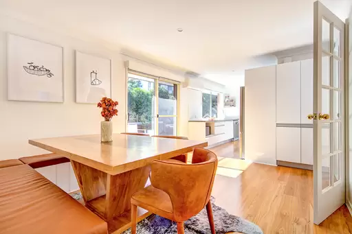 20 Shinfield Avenue, St Ives Sold by Chan Yahl