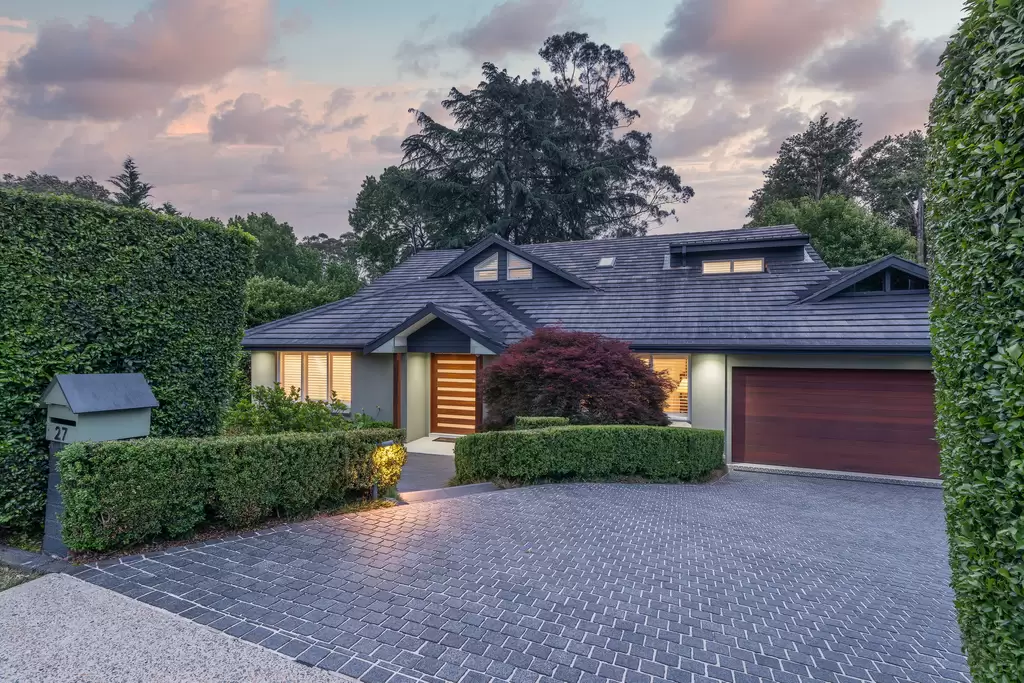 27 Mungarra Avenue, St Ives Sold by Chan Yahl