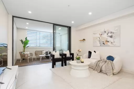 402/860 Pacific Highway, Gordon Sold by Chan Yahl