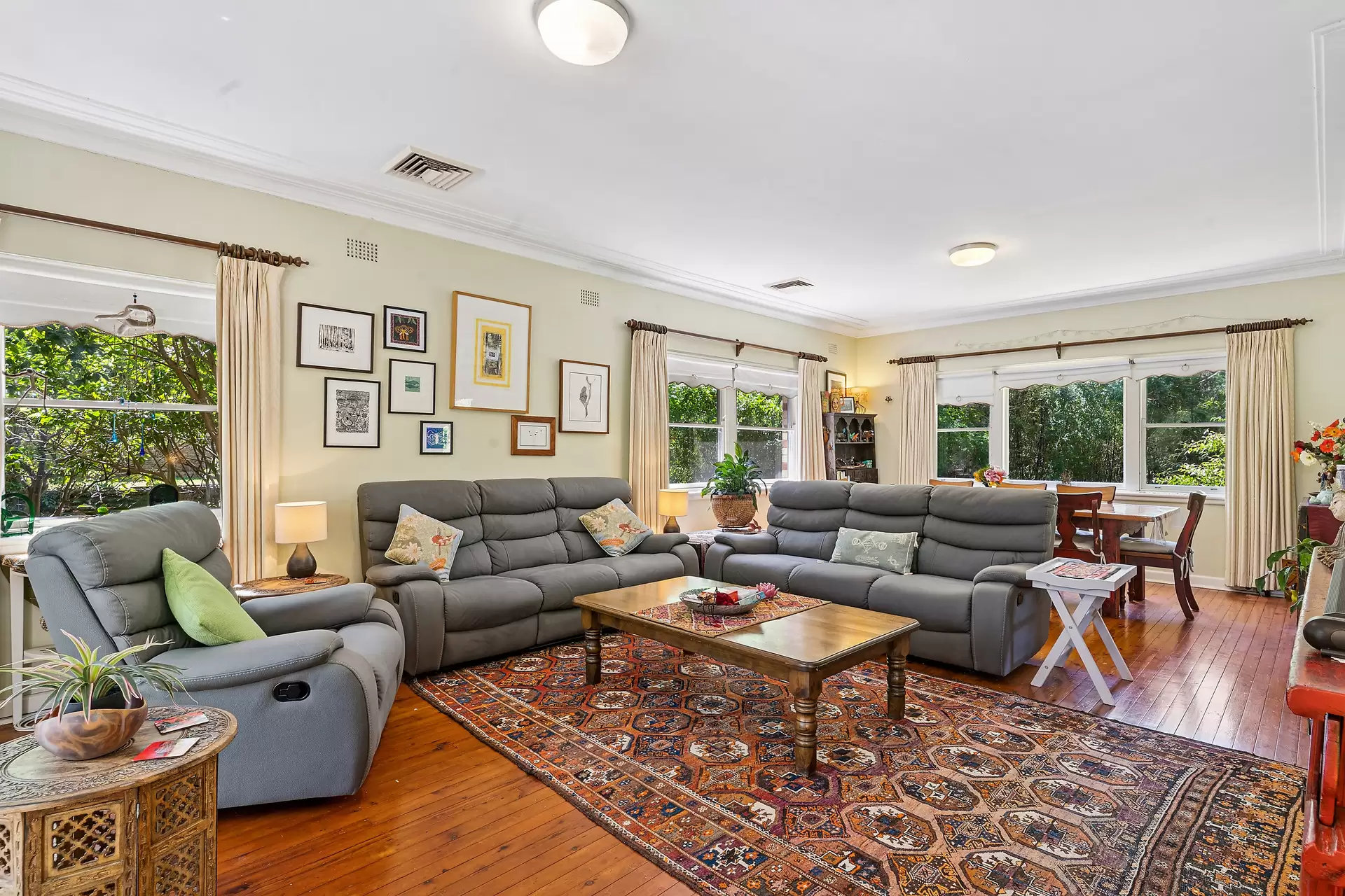 90 Warragal Road, Turramurra Sold by Chan Yahl - image 3