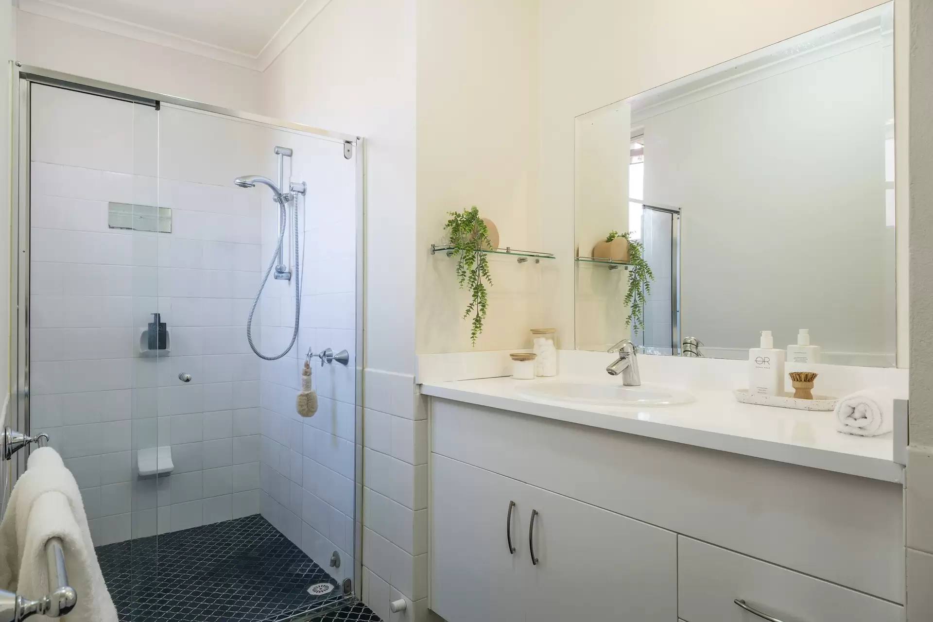 10/578-584 Pacific Highway, Killara Sold by Chan Yahl - image 10
