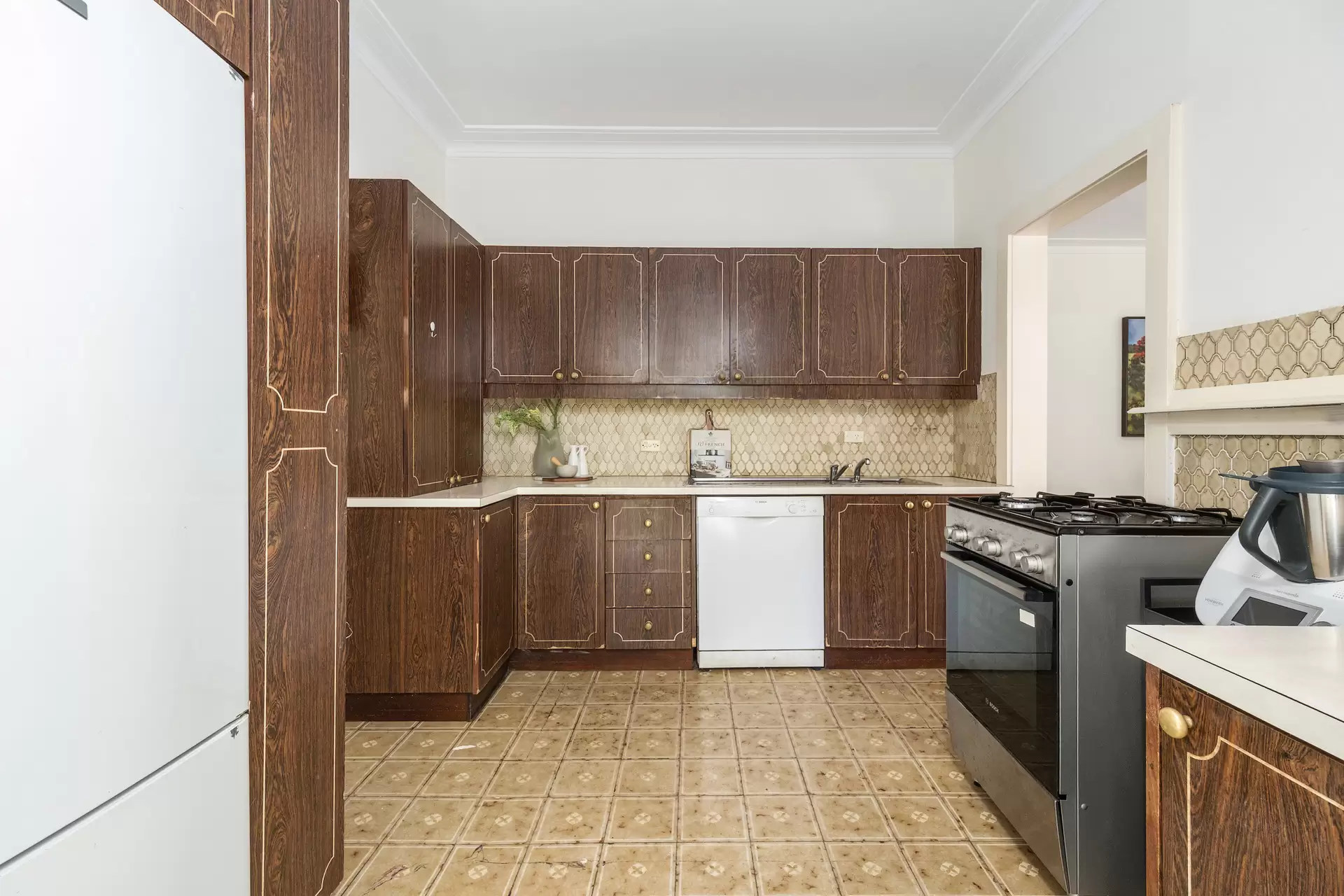 5 Lightcliff Avenue, Lindfield Sold by Chan Yahl - image 8