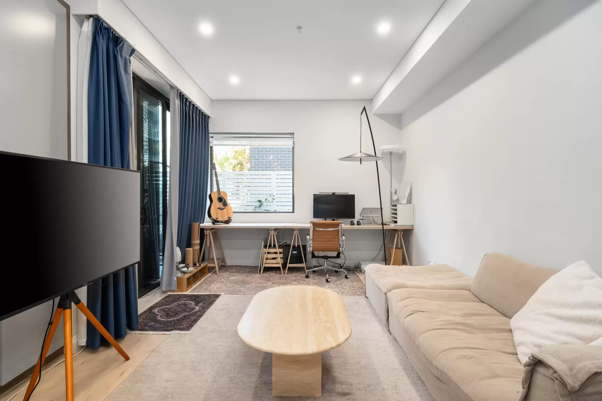 104/9 Lorne Avenue, Killara Sold by Chan Yahl - image 1