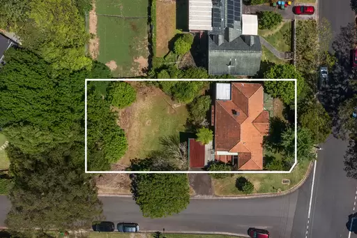 16 Spencer Road, Killara Sold by Chan Yahl