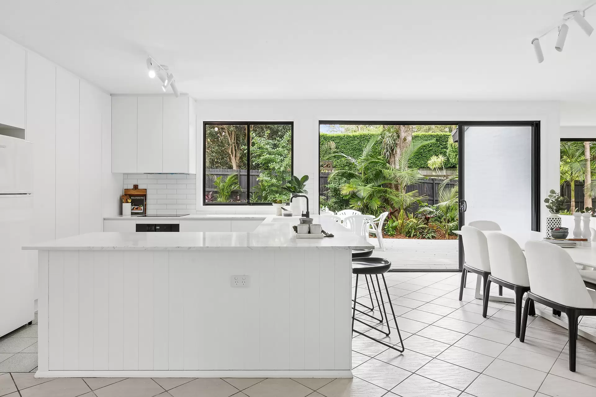 5 Lucia Avenue, St Ives Sold by Chan Yahl - image 6