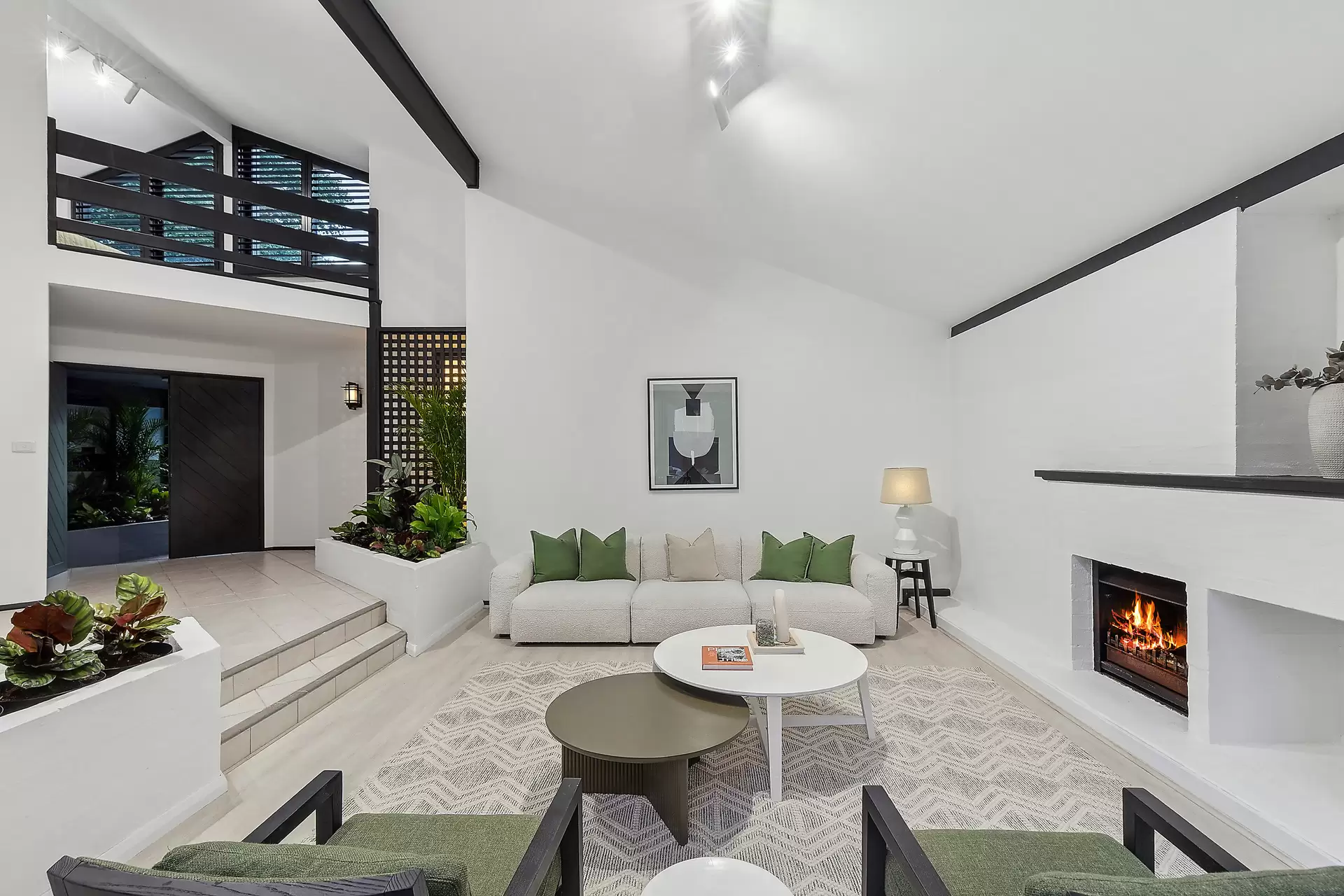 5 Lucia Avenue, St Ives Sold by Chan Yahl - image 2