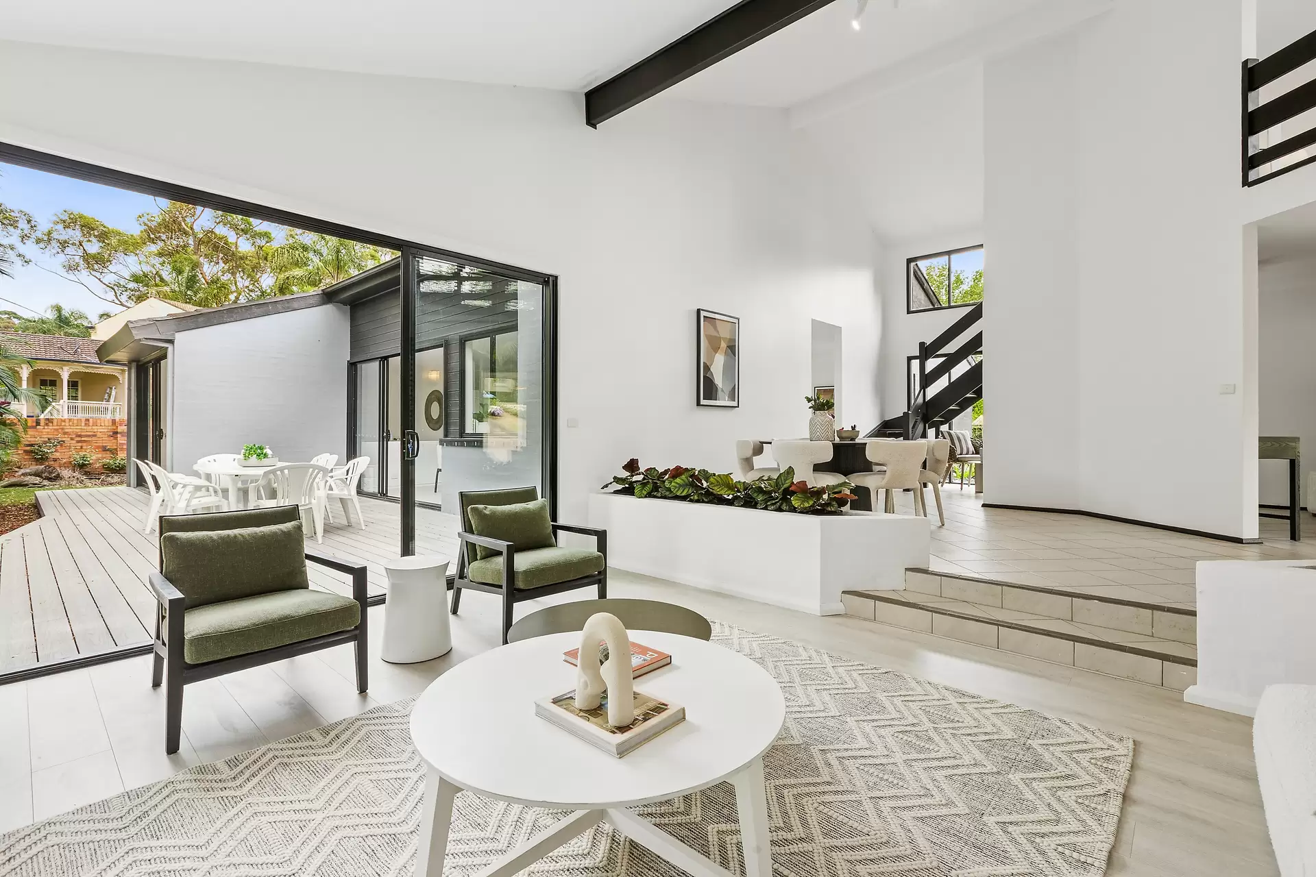 5 Lucia Avenue, St Ives Sold by Chan Yahl - image 4