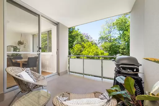 39/36-40 Culworth Avenue, Killara Sold by Chan Yahl