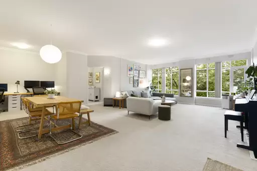 33/630 Pacific Highway, Killara Sold by Chan Yahl
