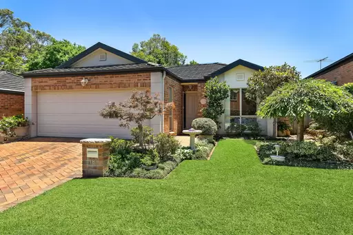 18 Aurora Drive, St Ives Sold by Chan Yahl