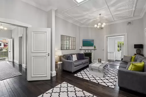 24 Challis Avenue, Turramurra Leased by Chan Yahl
