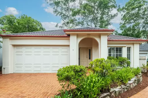 8 Cates Place, St Ives Sold by Chan Yahl