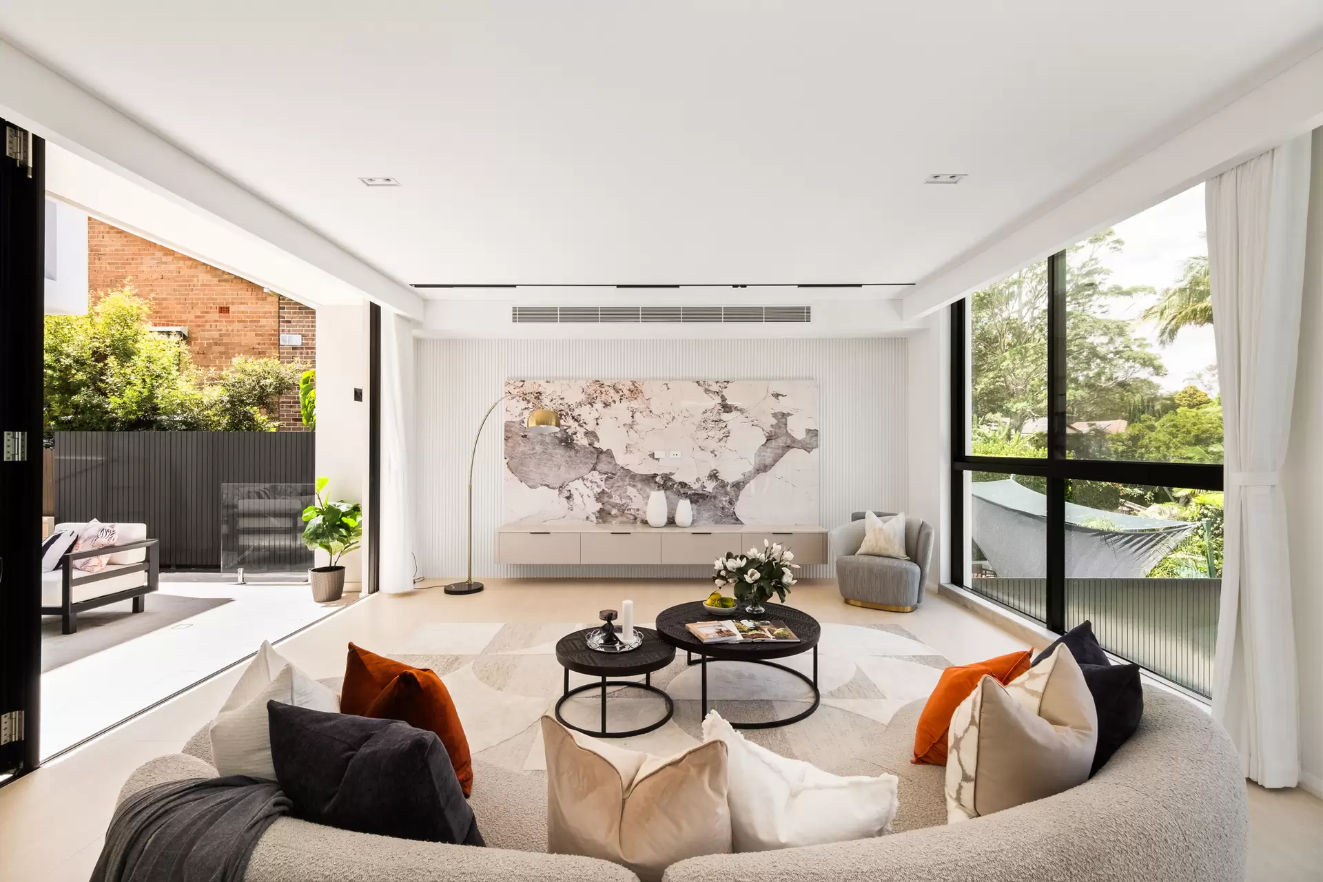 9 Pretoria Parade, Hornsby Sold by Chan Yahl - image 4