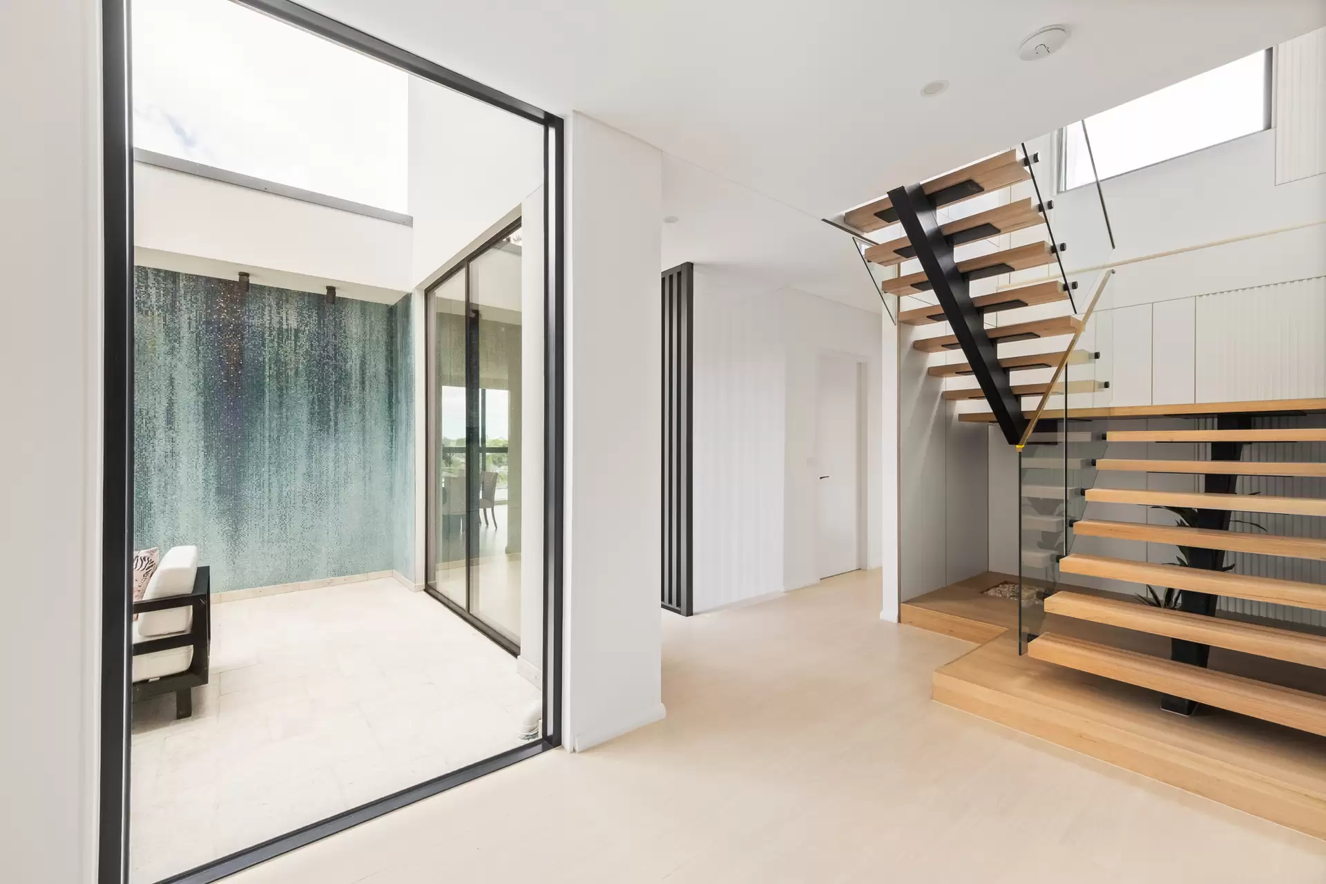 9 Pretoria Parade, Hornsby Sold by Chan Yahl - image 24