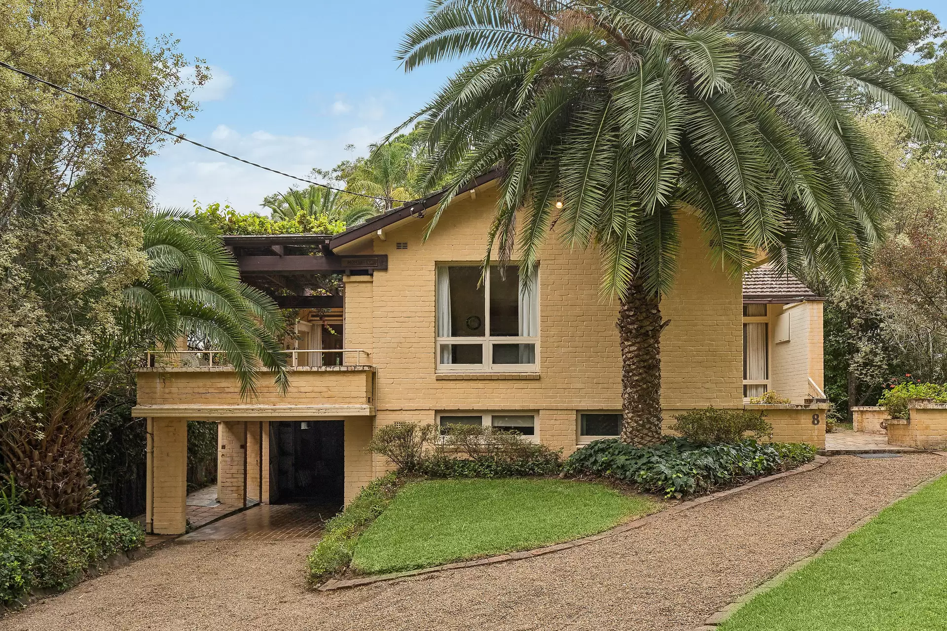 8 Avoca Road, Turramurra Sold by Chan Yahl - image 3