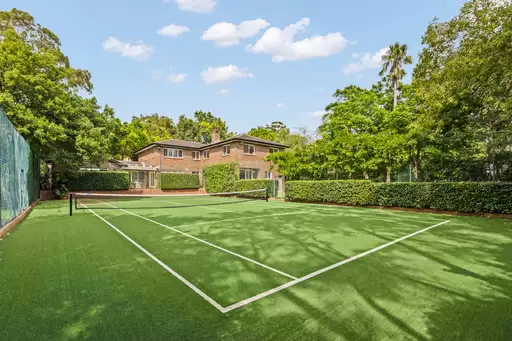 25 Sandford Road, Turramurra Sold by Chan Yahl
