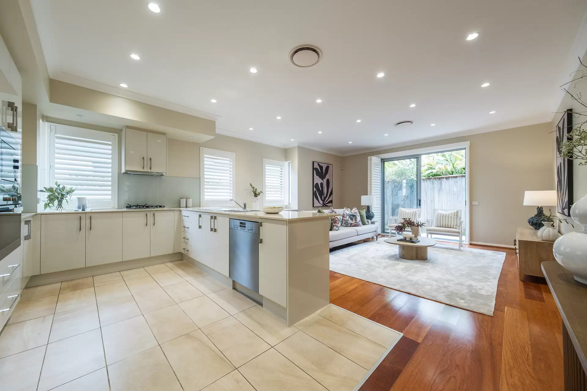 2/8 Collins Road, St Ives Sold by Chan Yahl - image 4