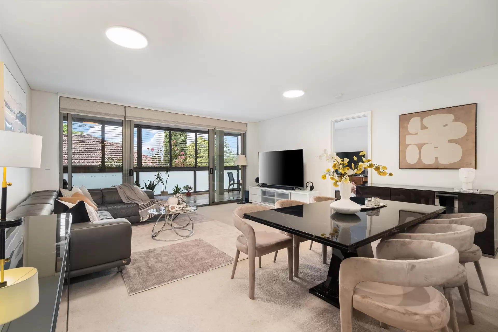 816/2-8 Bruce Avenue, Killara Sold by Chan Yahl - image 1