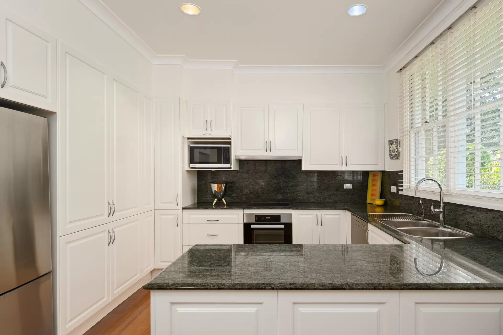 10 Lowry Crescent, St Ives Sold by Chan Yahl - image 14