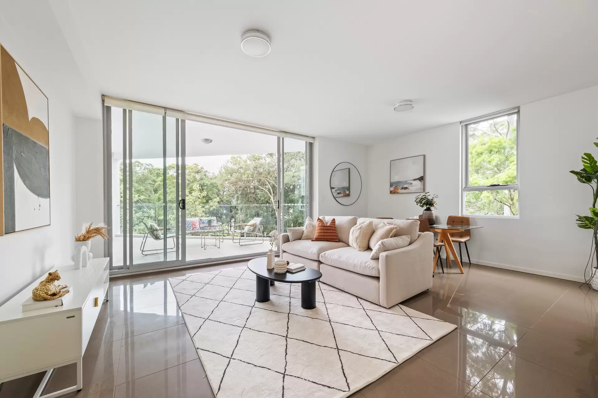 23/2-4 Newhaven Place, St Ives Sold by Chan Yahl - image 1