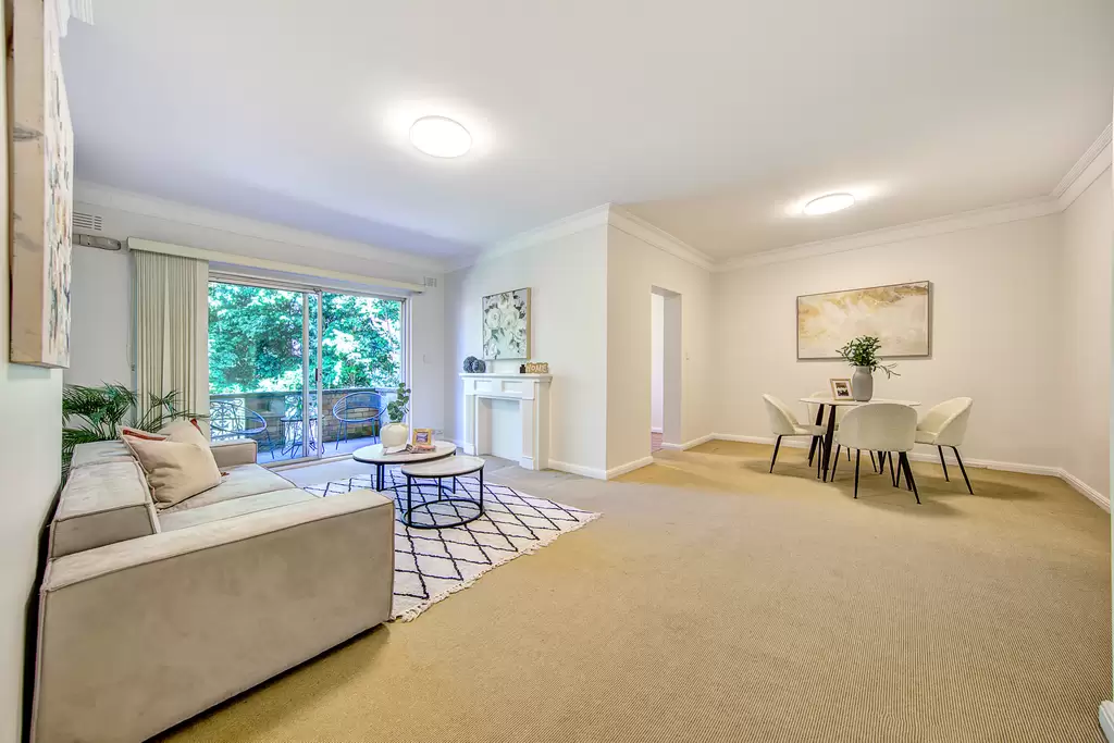 7/2a Shirley Road, Roseville Sold by Chan Yahl