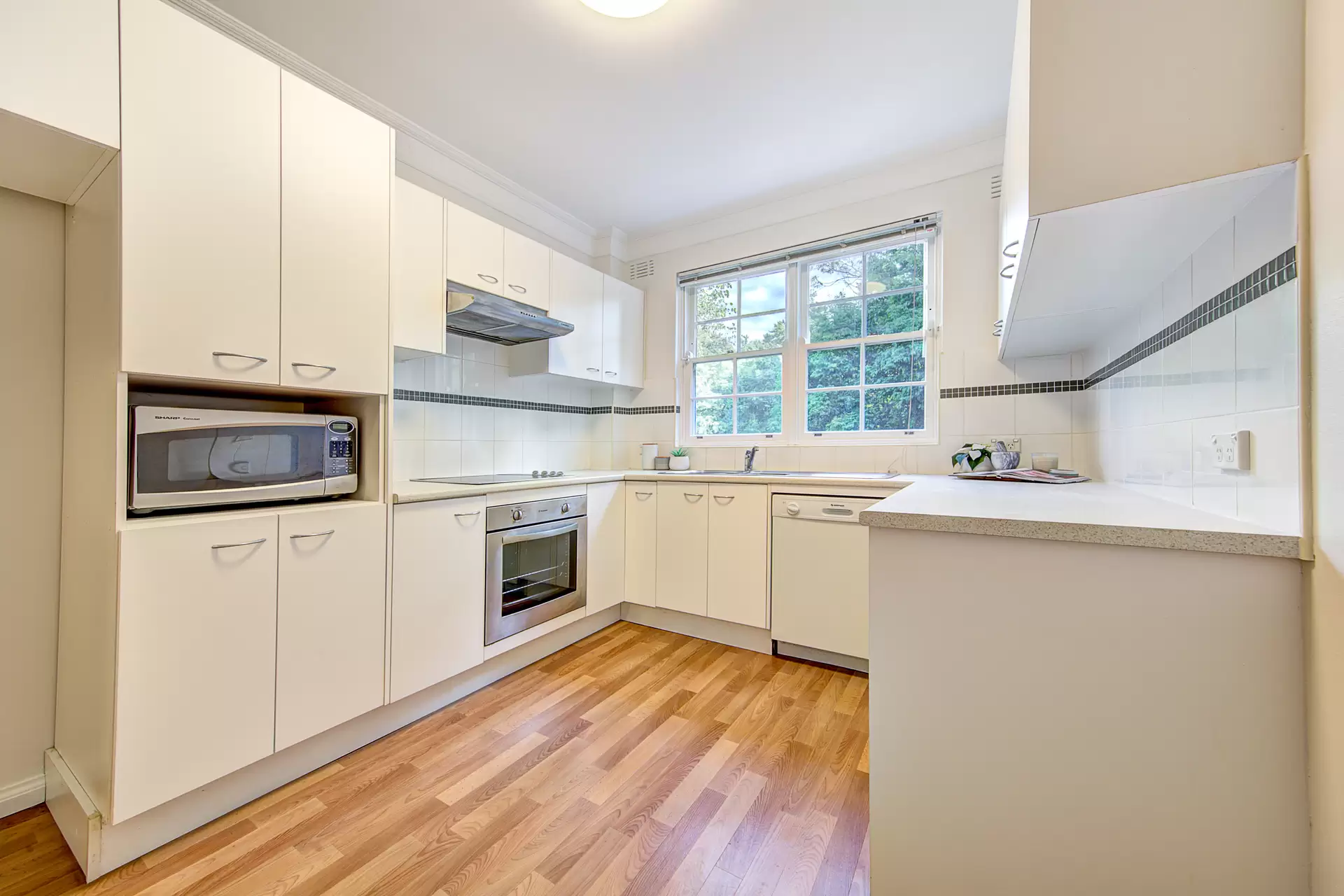 7/2a Shirley Road, Roseville Sold by Chan Yahl - image 5