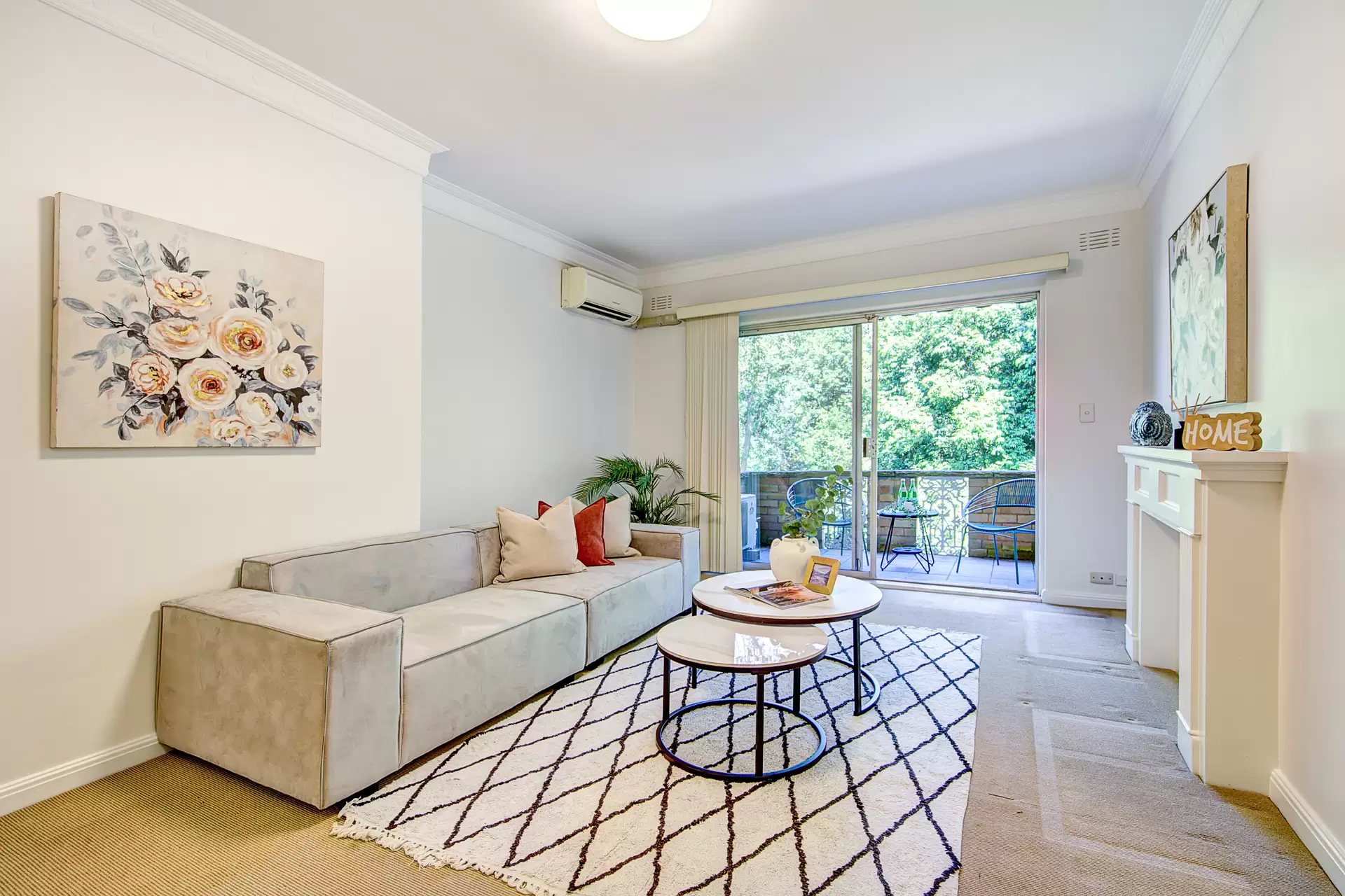 7/2a Shirley Road, Roseville Sold by Chan Yahl - image 2