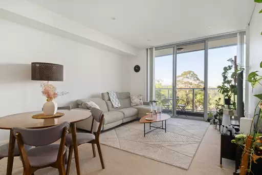 A409/17-23 Merriwa Street, Gordon Sold by Chan Yahl