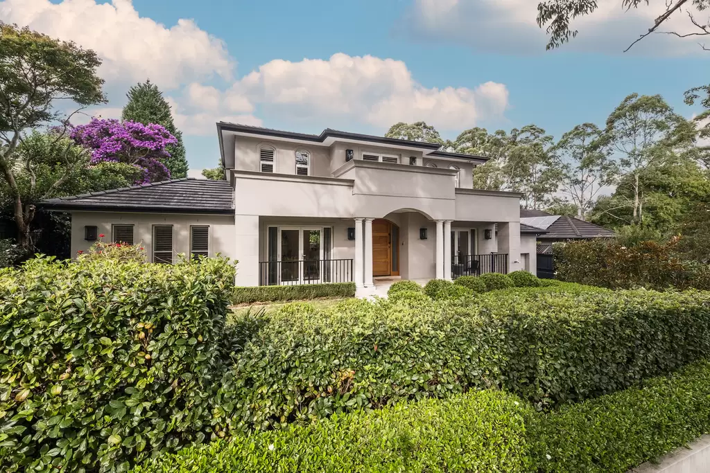53 Bannockburn Road, Pymble Sold by Chan Yahl