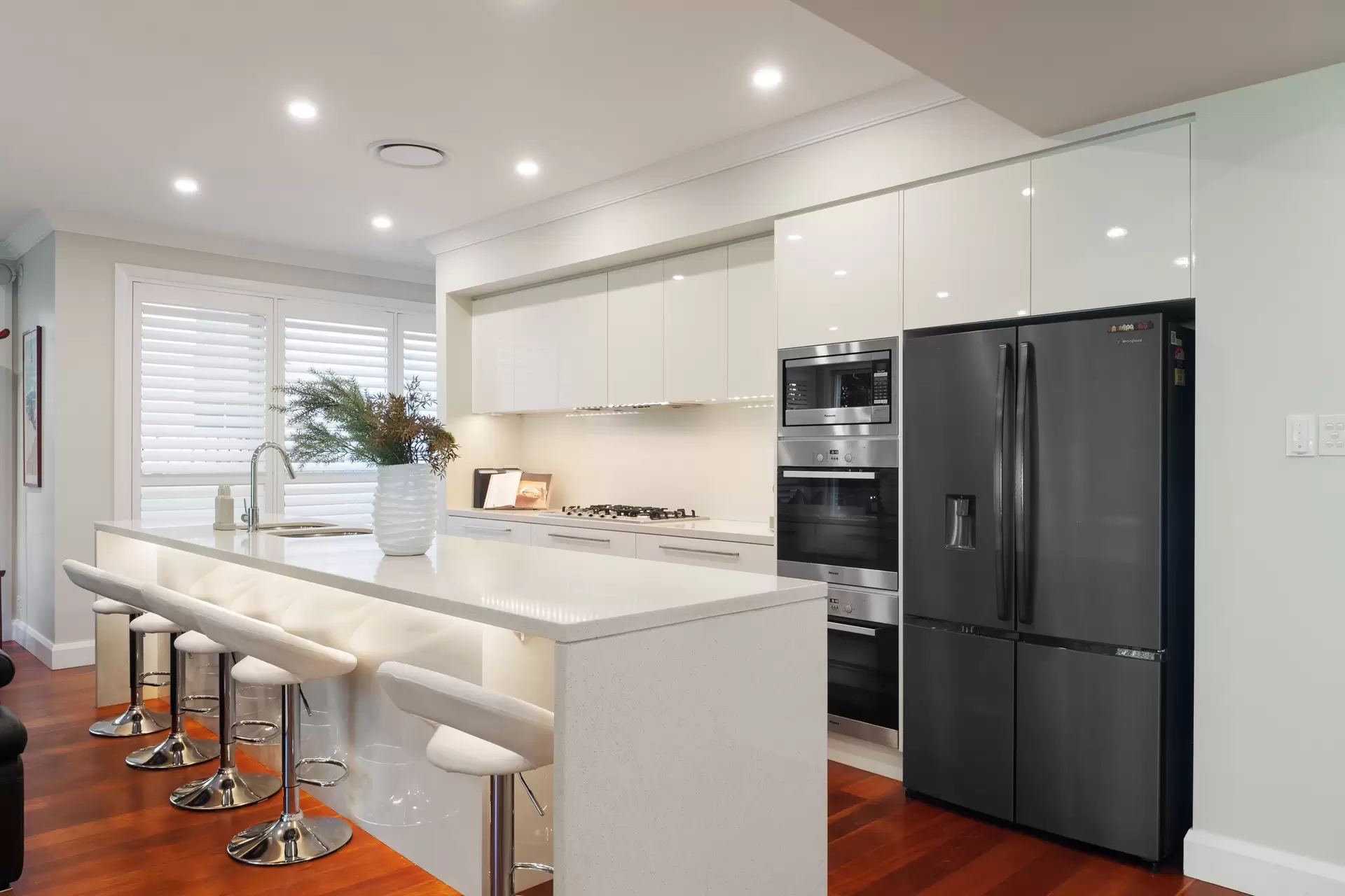 6 Fitzroy Avenue, Pymble Sold by Chan Yahl - image 6