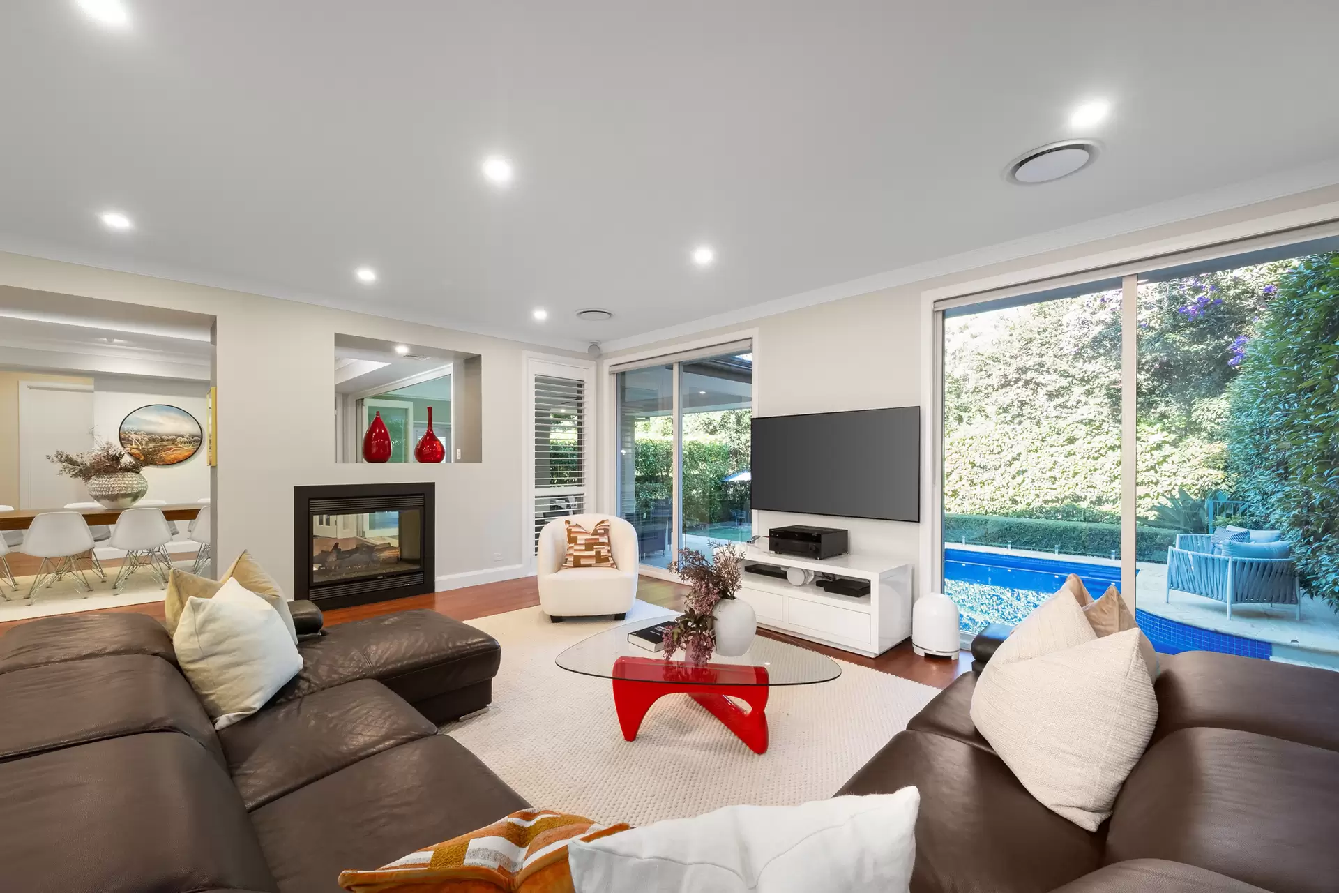 6 Fitzroy Avenue, Pymble Sold by Chan Yahl - image 3