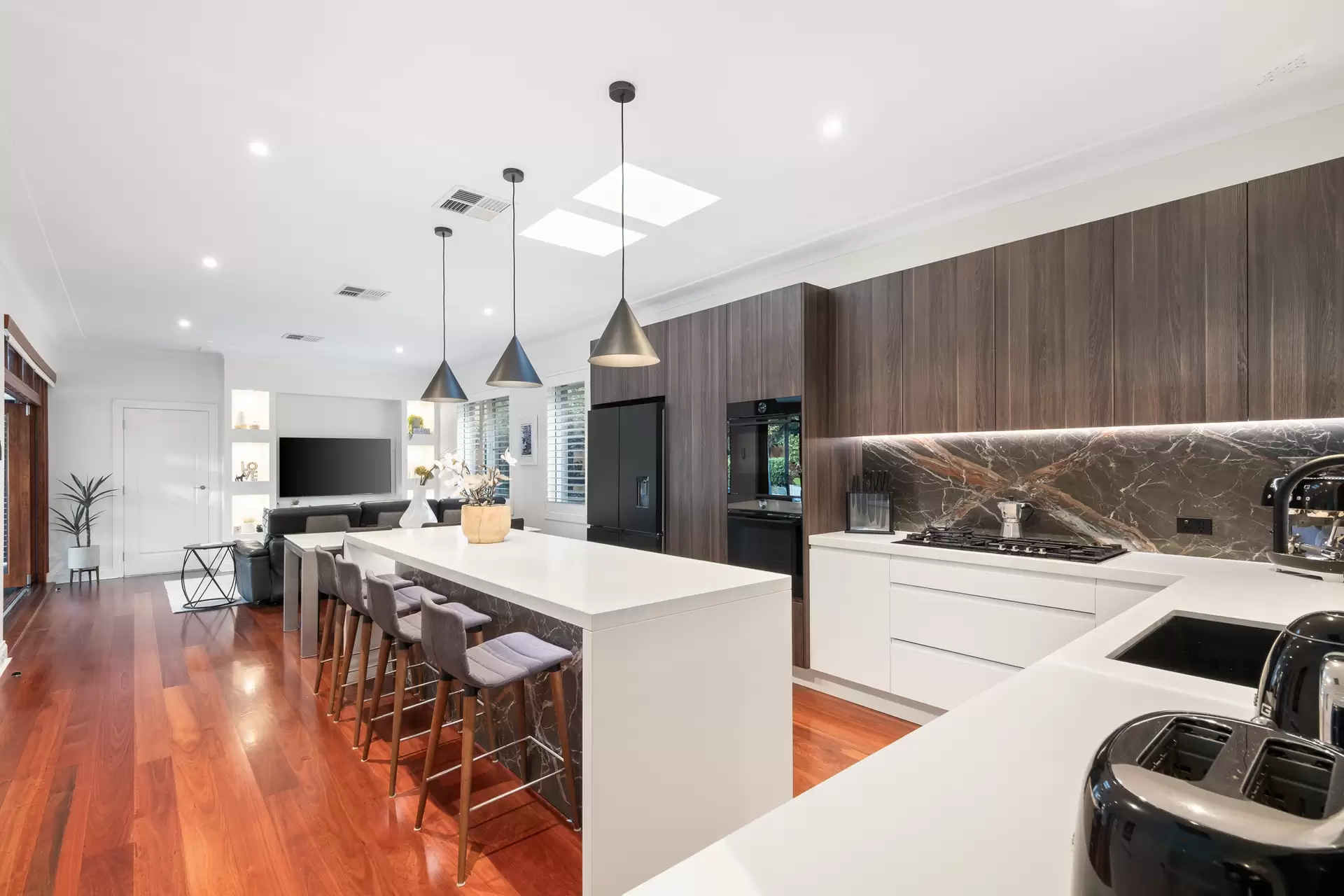 36 Woodbury Road, St Ives Sold by Chan Yahl - image 7