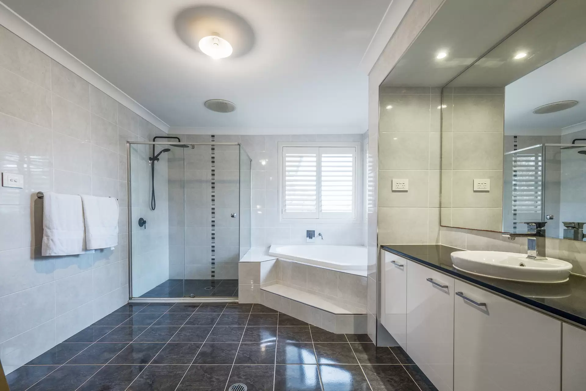 5 Cherrywood Avenue, Wahroonga Sold by Chan Yahl - image 24