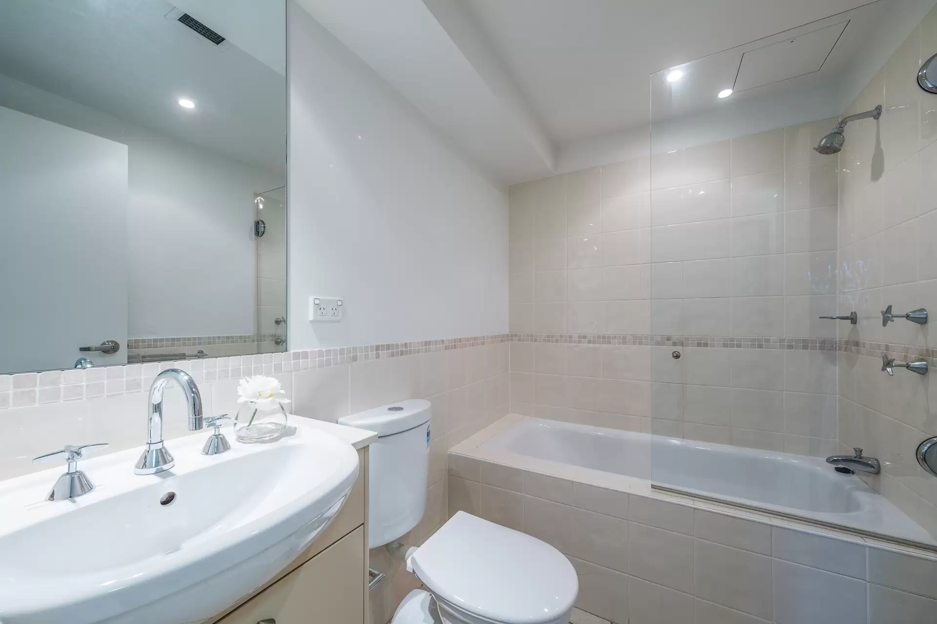 108/414 Pacific Highway, Lindfield Sold by Chan Yahl - image 12