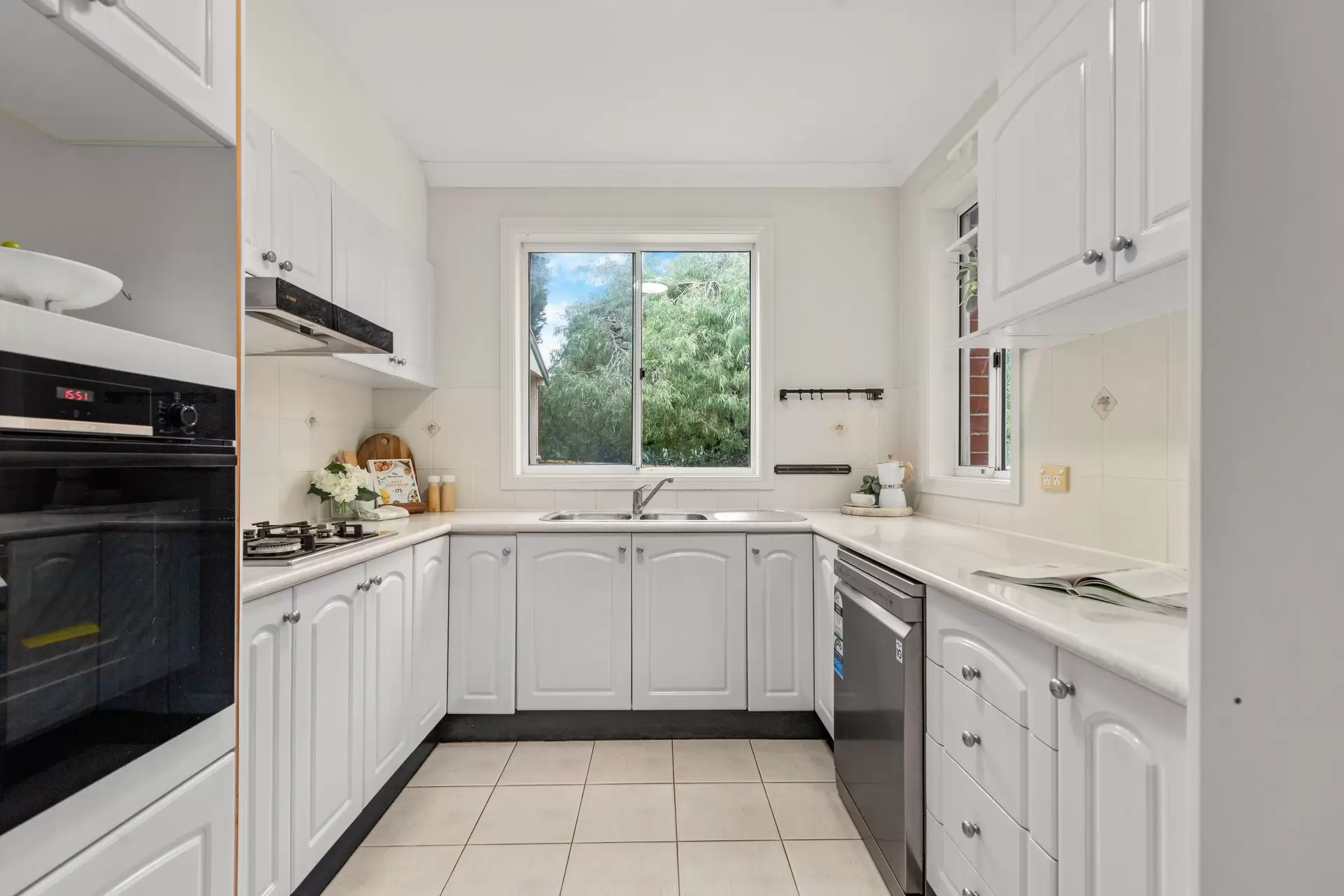 40a Eastern Arterial Road, Killara Sold by Chan Yahl - image 6