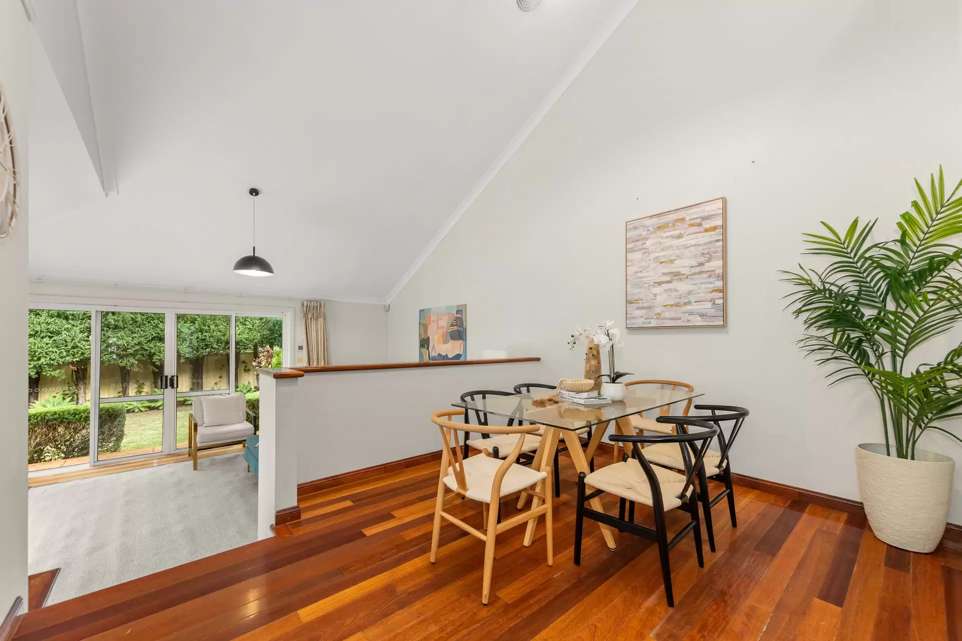 40a Eastern Arterial Road, Killara Sold by Chan Yahl - image 2