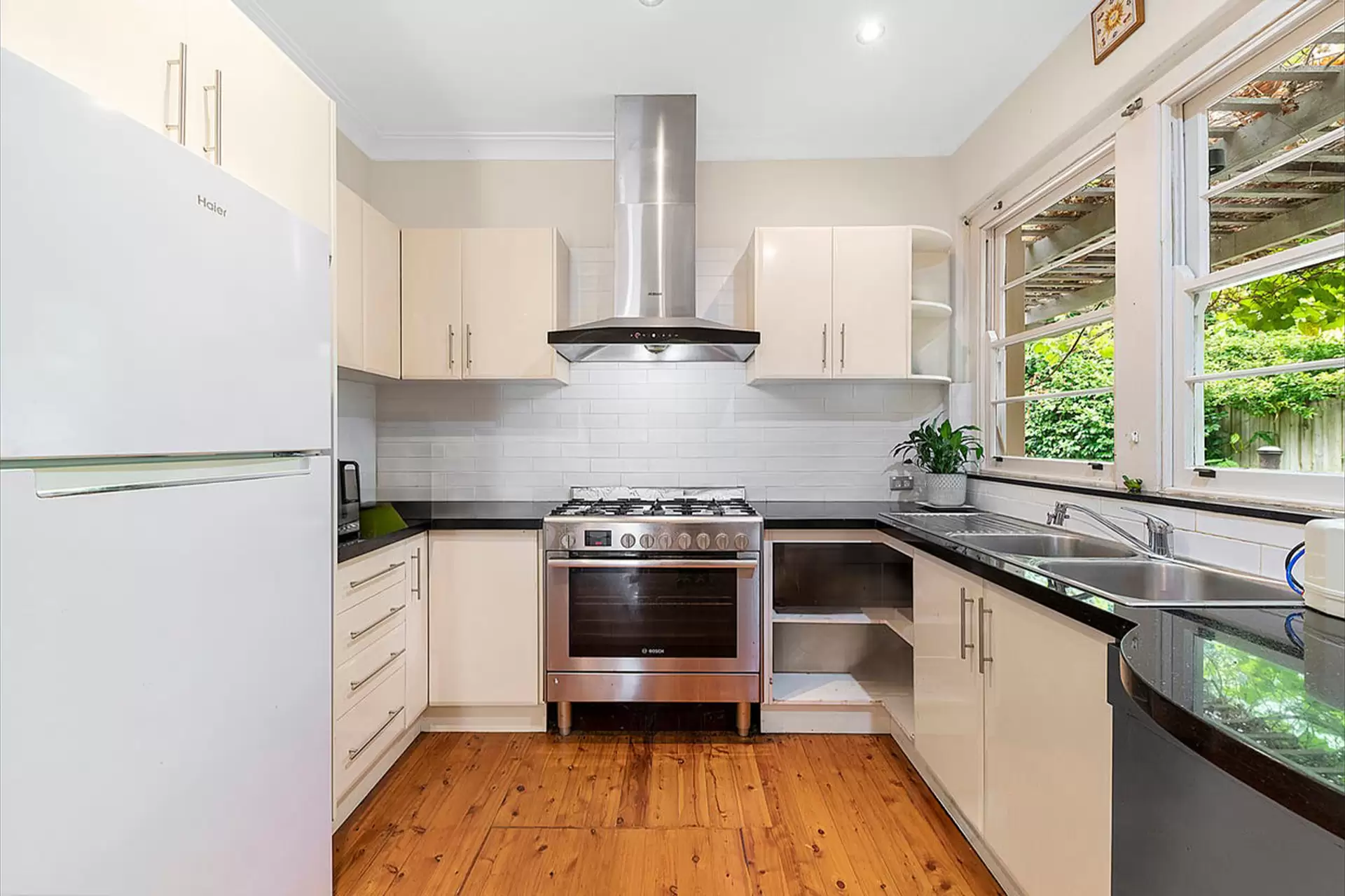 12 Millwood Avenue, Chatswood Auction by Chan Yahl - image 4