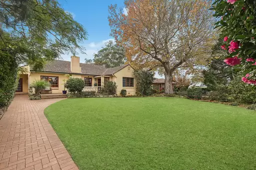 10 Murdoch Street, Turramurra For Sale by Chan Yahl