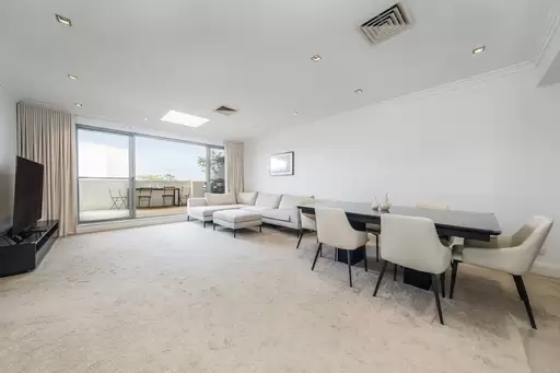 402/11 Moree Street, Gordon Leased by Chan Yahl