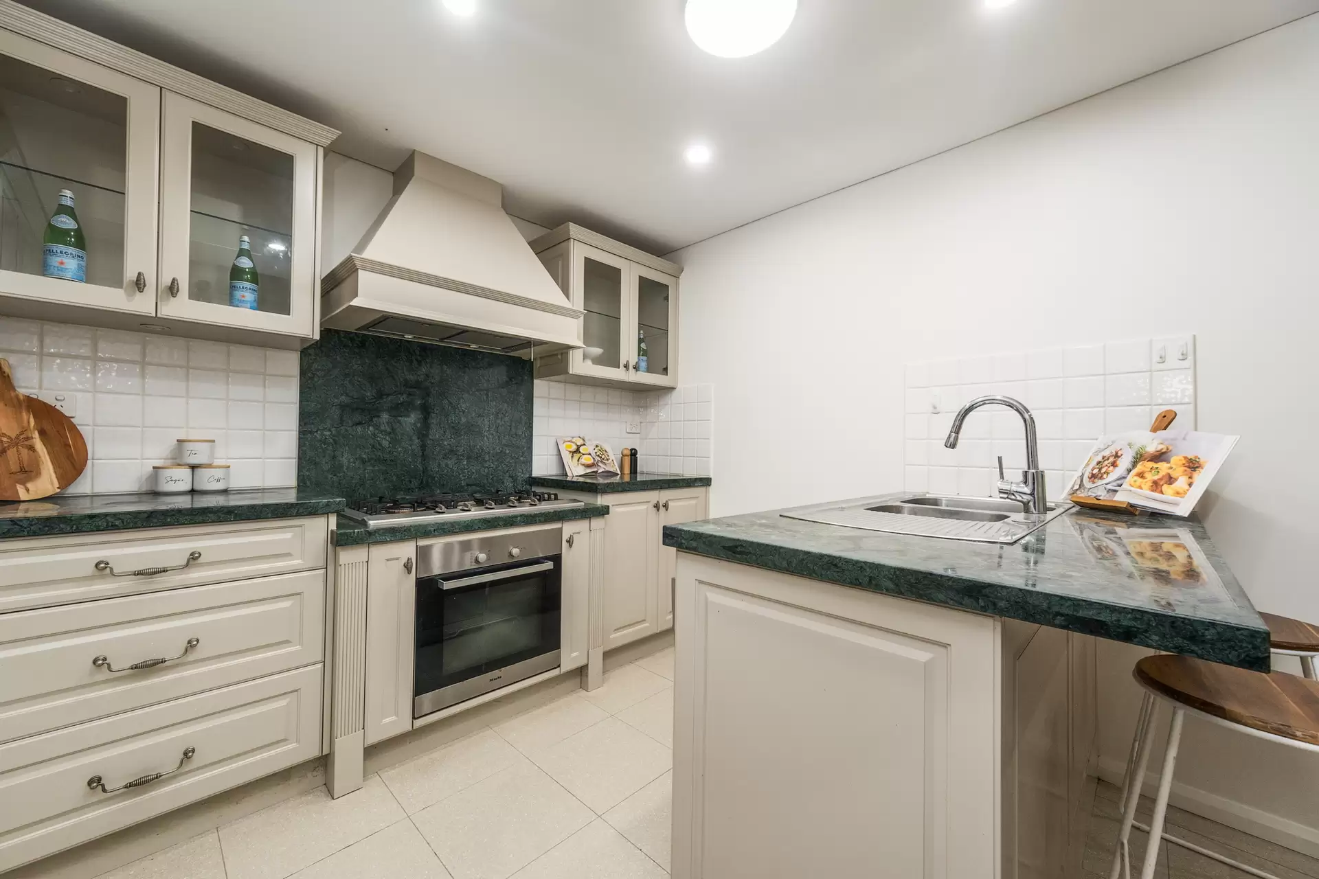 7/497 Pacific Highway, Killara Auction by Chan Yahl - image 6